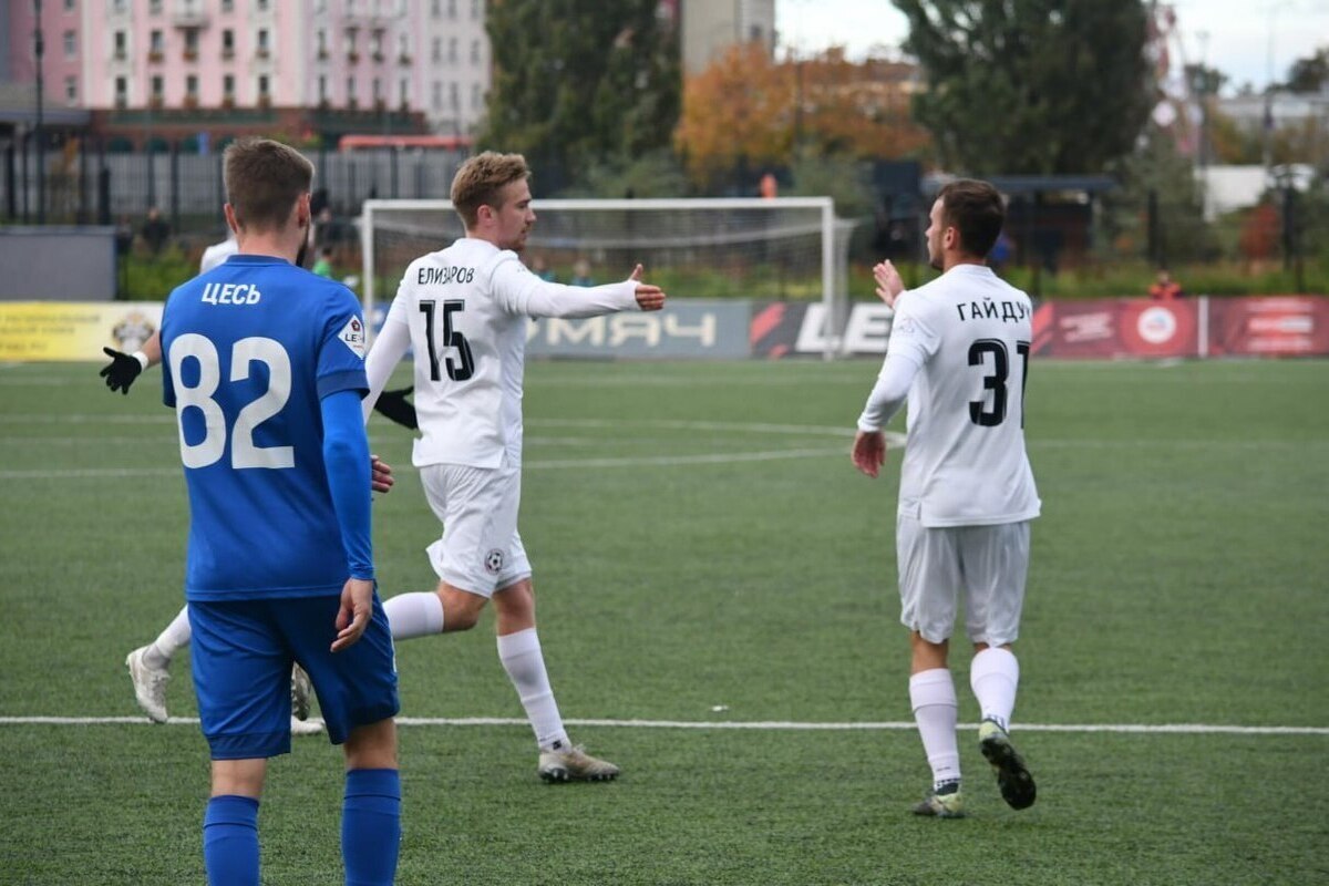 ФК «Металлург» сыграл вничью в Рязани после удаления ключевого игрока