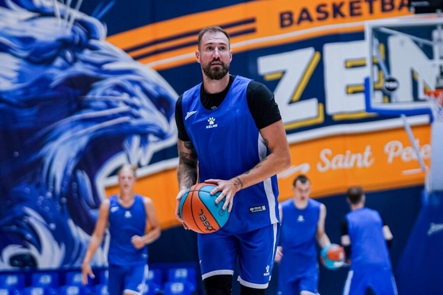 В «Зените» будут проводить больше командных ужинов, чтобы улучшить результаты